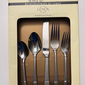 New Lenox Frosted Federal Platinum 20Pc Flatware Set. 3.10 Lb